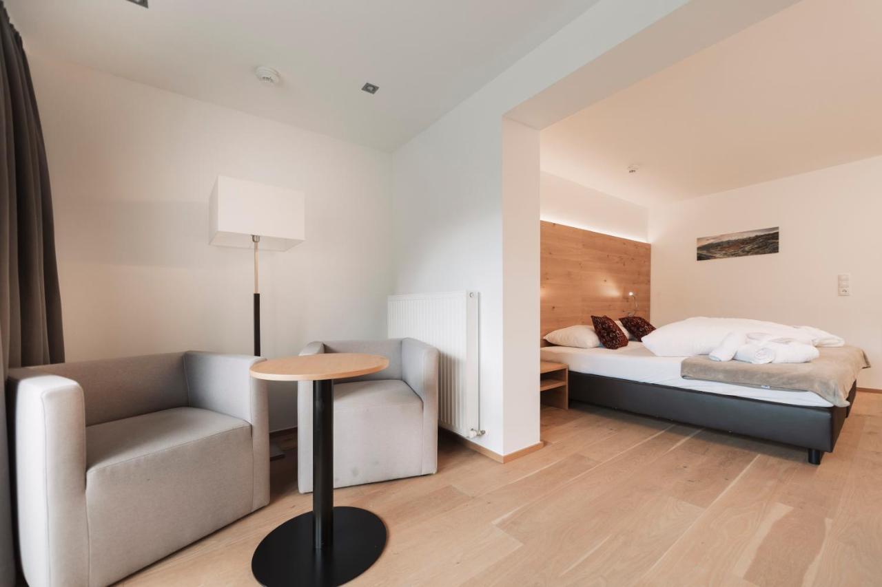 Wellness Aparthotel Panorama Alpin - Ferienwohnungen Jerzens Im Pitztal Екстериор снимка
