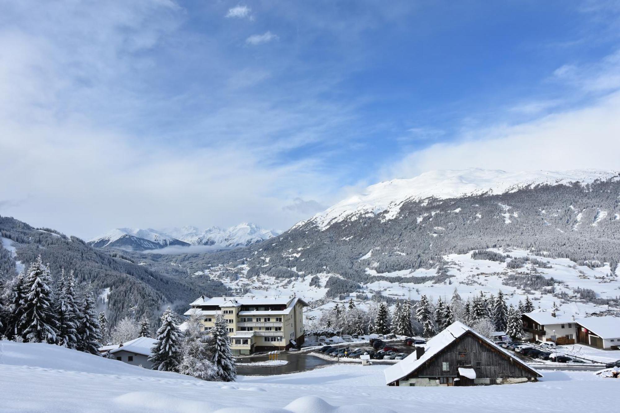 Wellness Aparthotel Panorama Alpin - Ferienwohnungen Jerzens Im Pitztal Екстериор снимка